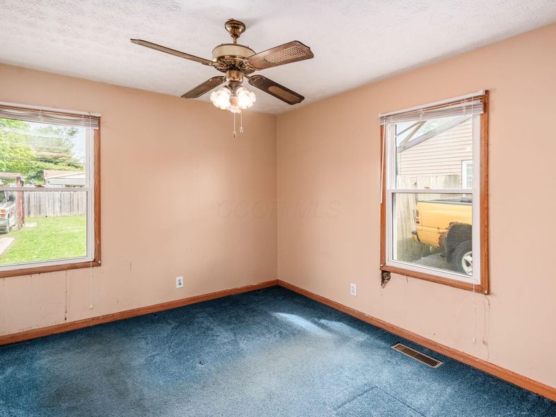 2750 Gibson Drive, Columbus, OH 43207 Photo 13