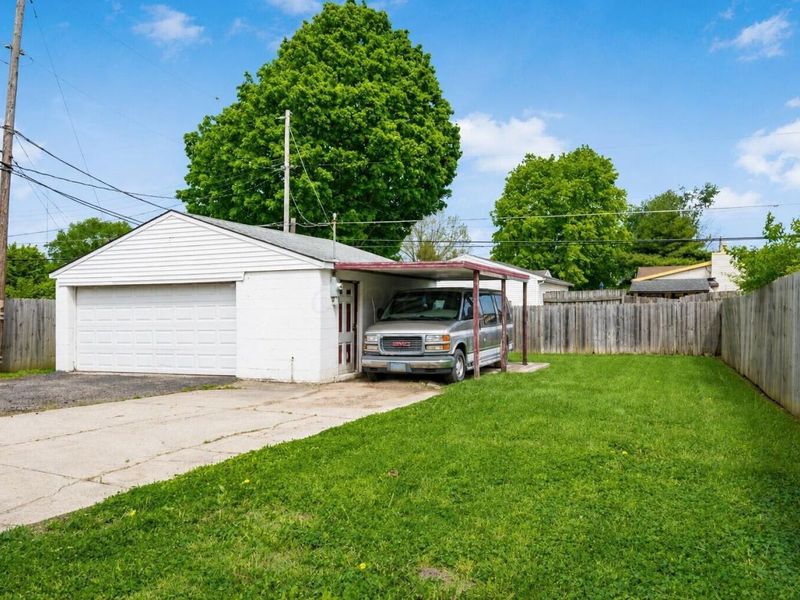 2750 Gibson Drive, Columbus, OH 43207 Photo 26