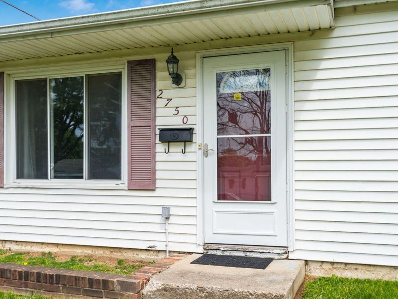 2750 Gibson Drive, Columbus, OH 43207 Photo 3