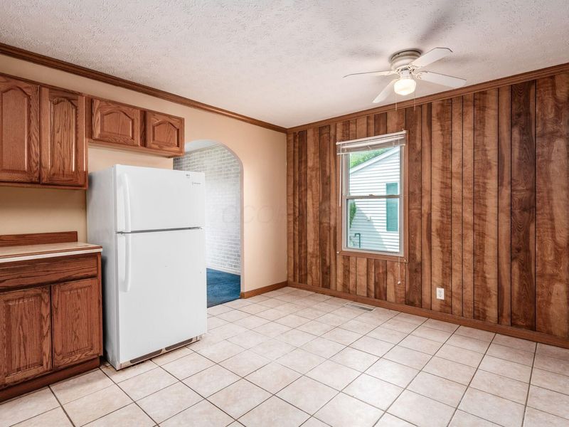 2750 Gibson Drive, Columbus, OH 43207 Photo 7