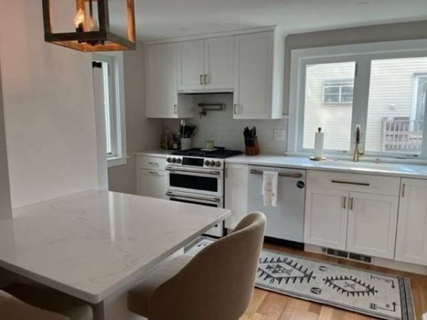 28 Partridge Avenue, Unit 2, Somerville, MA 02145