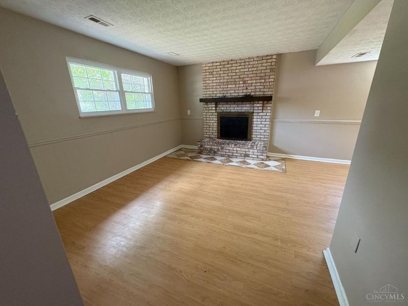 253 Greenwell Avenue, Delhi Twp, OH 45238 Photo 2