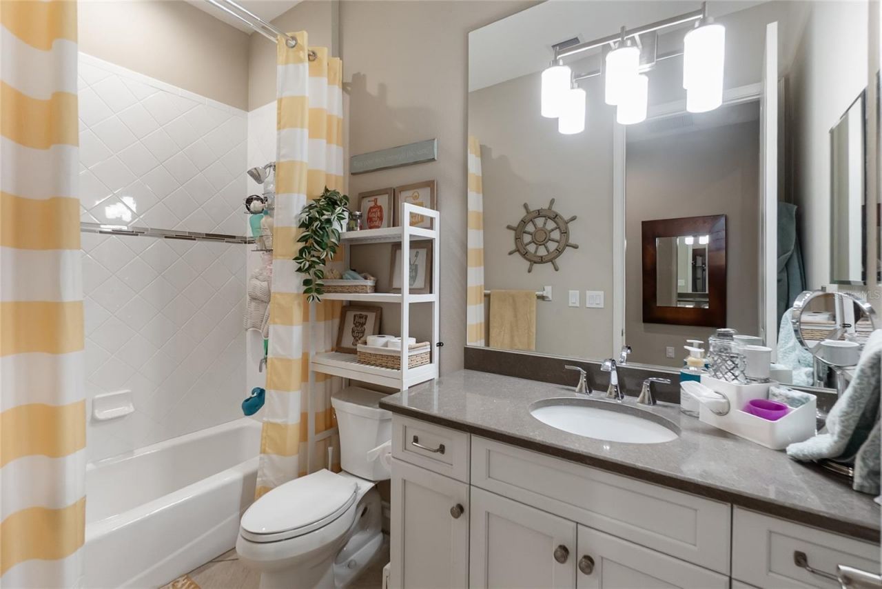 16512 Berwick Terrace, Bradenton, FL 34202 Photo