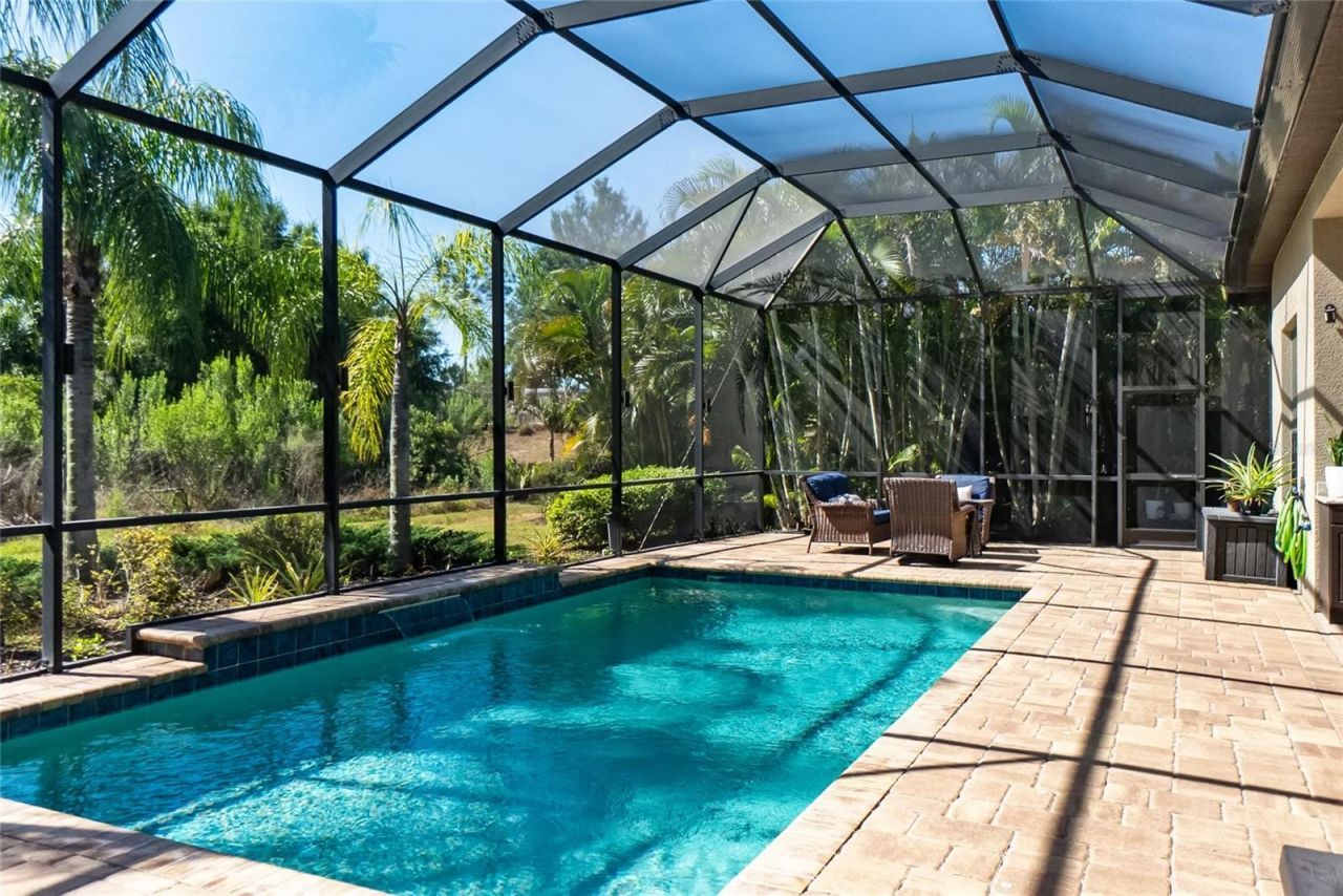 16512 Berwick Terrace, Bradenton, FL 34202 Photo