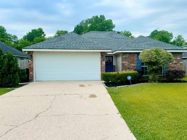 635 N W 2ND Street , Reserve, LA 70084