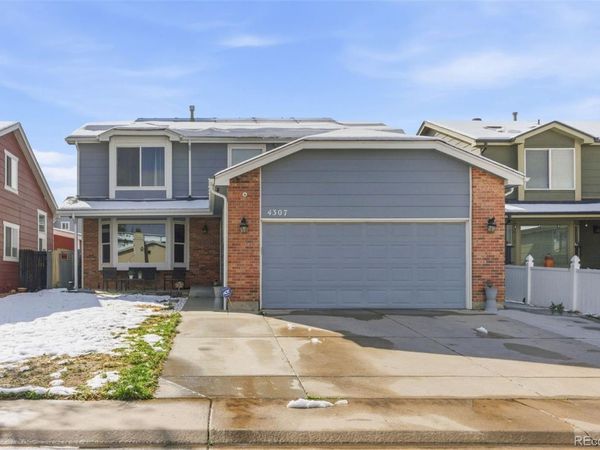 4307 Durham Court , Denver, CO 80239