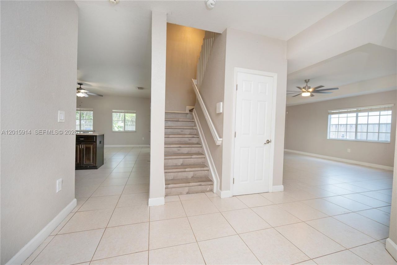 2890 NE 4th St, Homestead, FL 33033 Photo