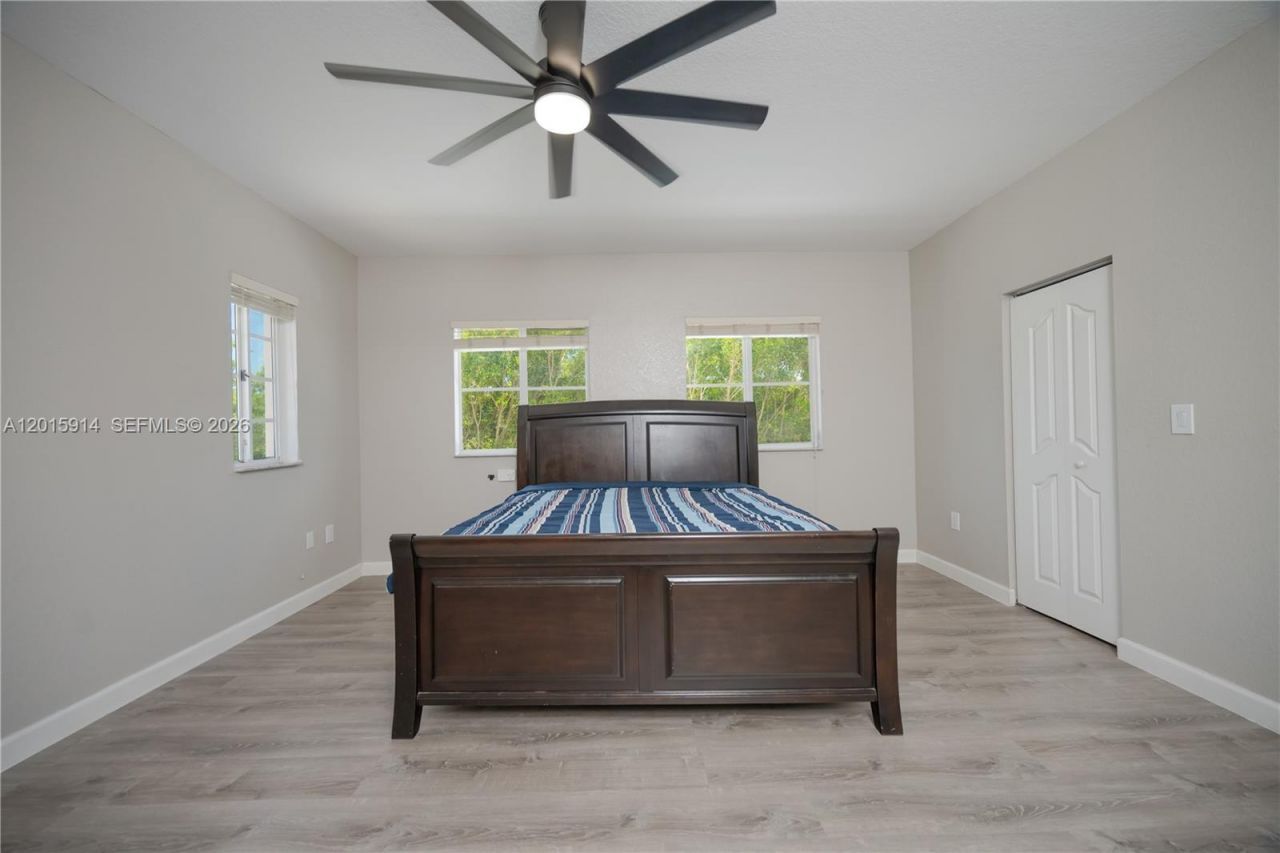 2890 NE 4th St, Homestead, FL 33033 Photo