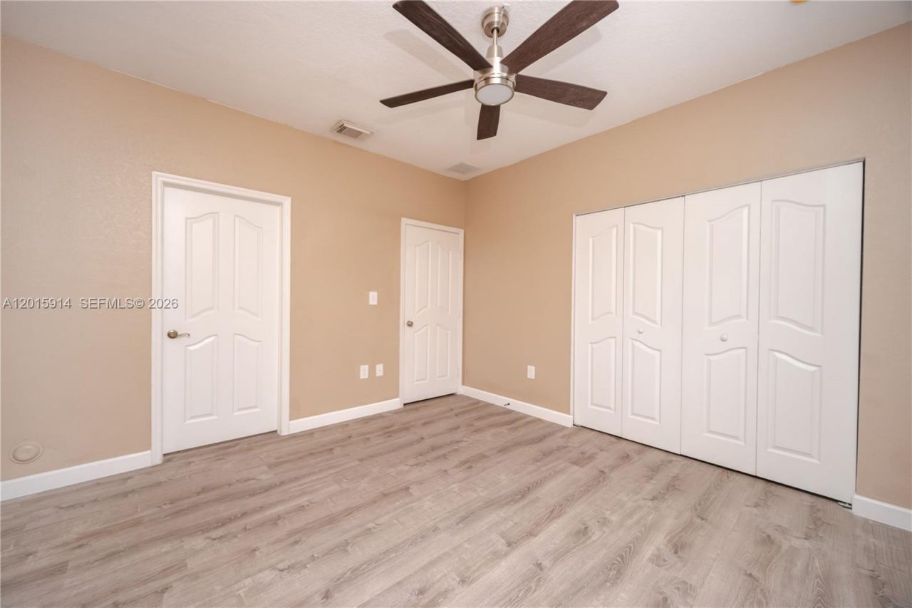 2890 NE 4th St, Homestead, FL 33033 Photo