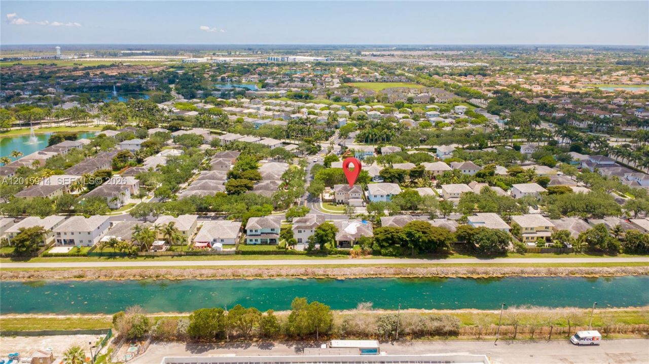 2890 NE 4th St, Homestead, FL 33033 Photo
