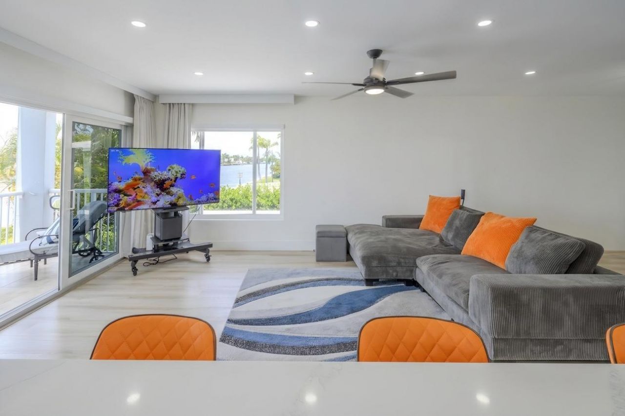 1201 S Riverside Drive, Unit 208, Pompano Beach, FL 33062 Photo