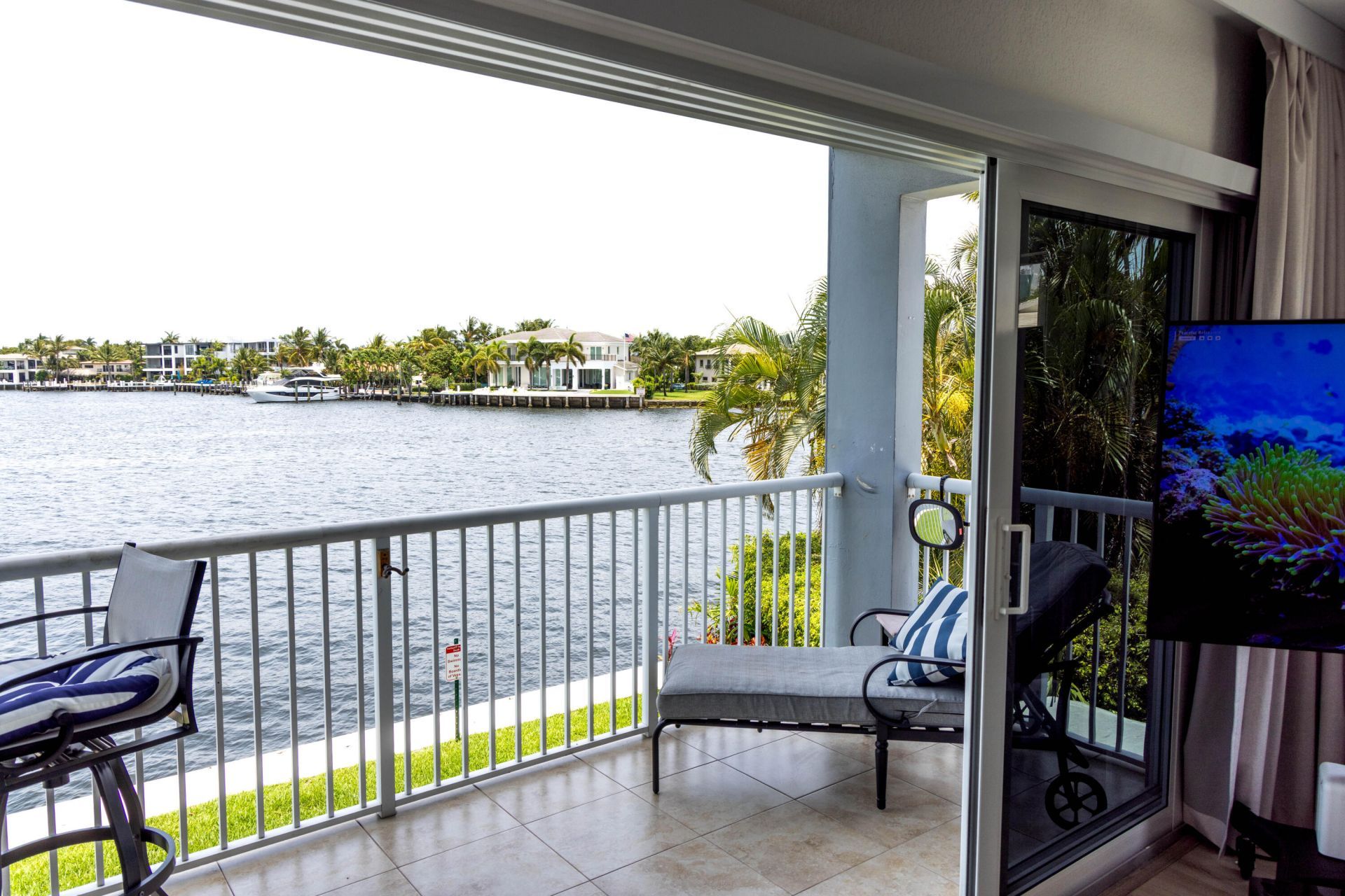 1201 S Riverside Drive, Unit 208, Pompano Beach, FL 33062 Photo