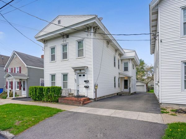 319 W Clinton Street, Johnstown, NY 12078