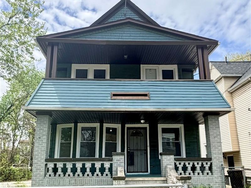 1350 Russell Road, Cleveland, OH 44103 Photo 1