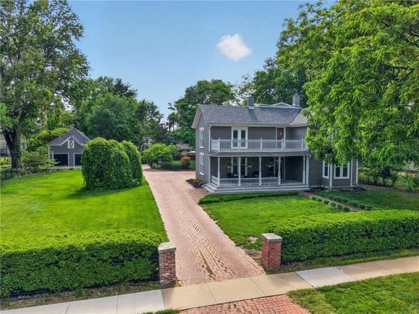 508 SE Douglas Street, Lee's Summit, MO 64063