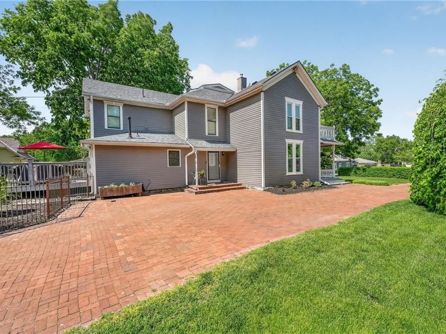 Property Image 8