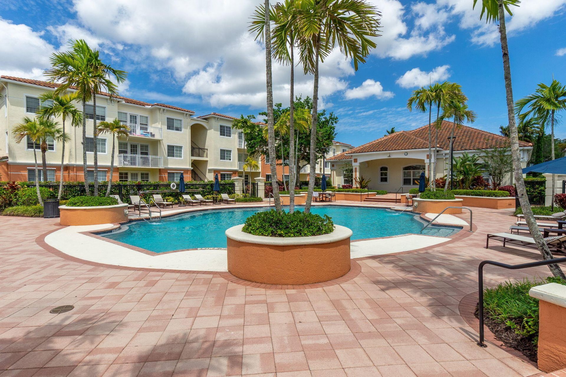 9901 Baywinds Boulevard, Unit 3201, West Palm Beach, FL 33411 Photo
