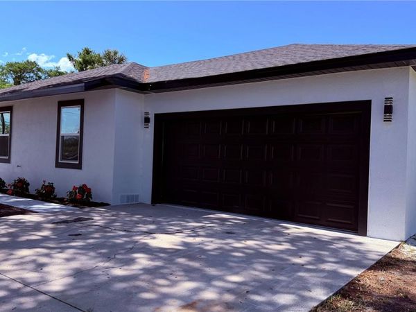 7152 PALM AVENUE, LEESBURG, FL 34788