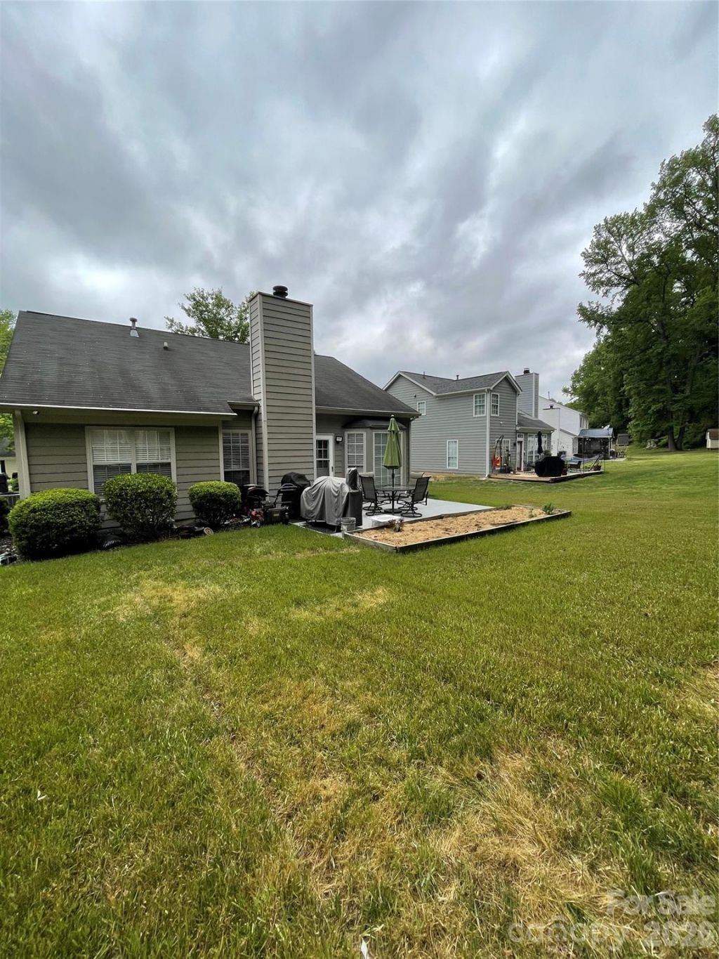 3102 Mintleaf Drive, Charlotte, NC 28269 Main Photo
