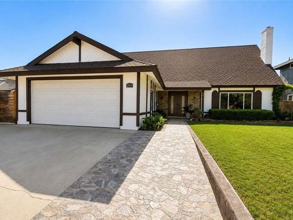2914 S Rene, Santa Ana, CA 92704