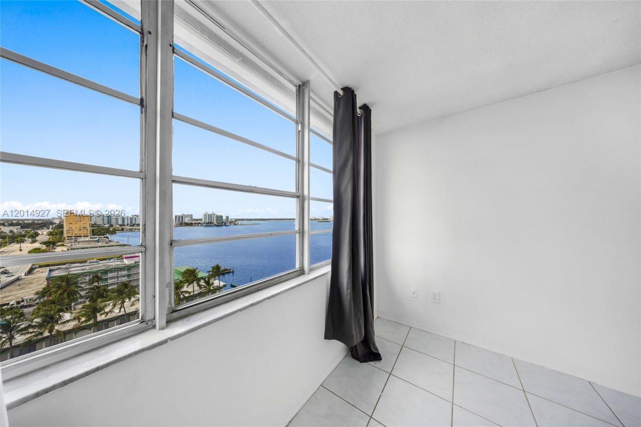 1865 79th St Cswy , Unit 14D, North Bay Village, FL 33141 Photo
