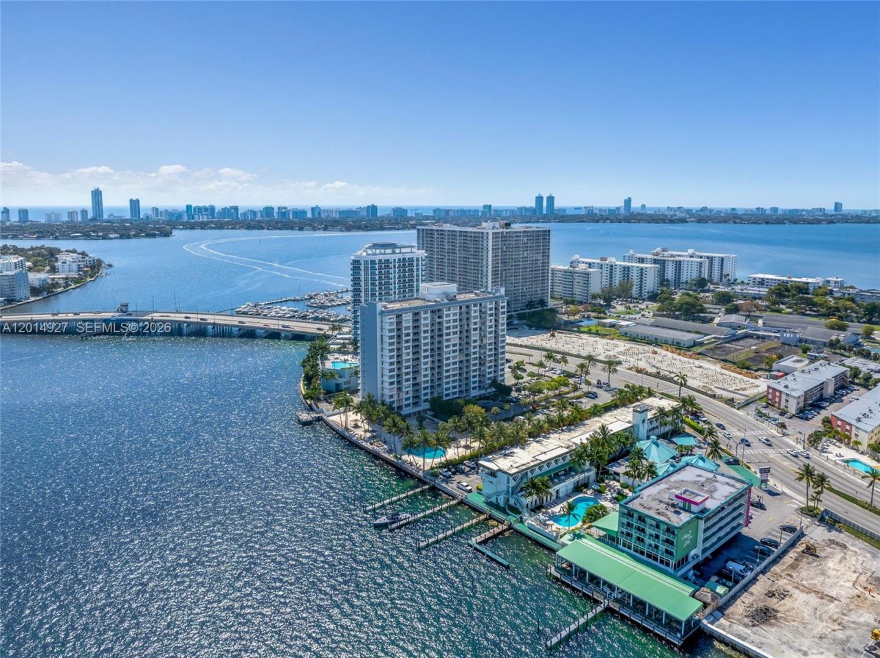 1865 79th St Cswy , Unit 14D, North Bay Village, FL 33141 Photo