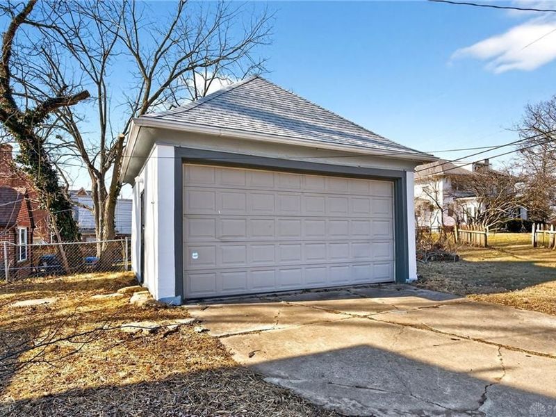 1739 Burroughs Drive, Dayton, OH 45406 Photo 35