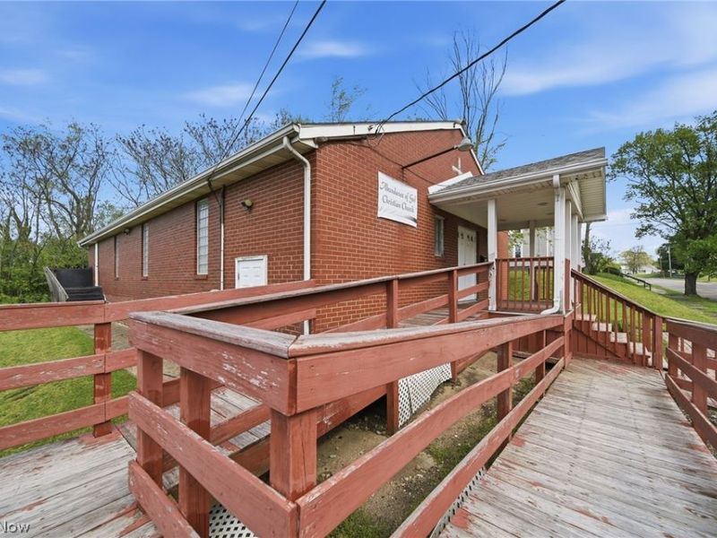 611 Hartford Avenue SE, Canton, OH 44707 Photo 10
