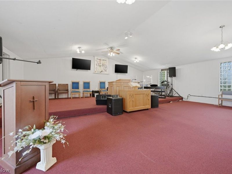 611 Hartford Avenue SE, Canton, OH 44707 Photo 17