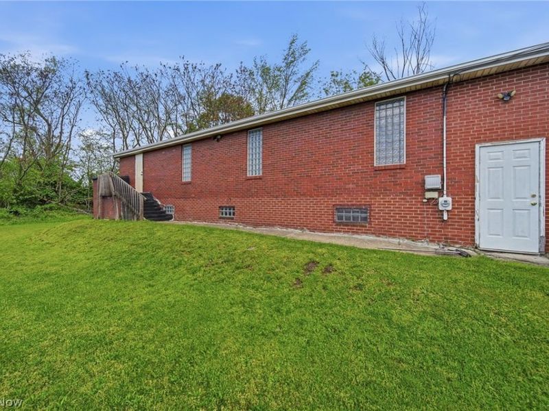 611 Hartford Avenue SE, Canton, OH 44707 Photo 31