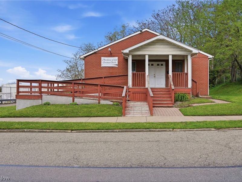 611 Hartford Avenue SE, Canton, OH 44707 Photo 6