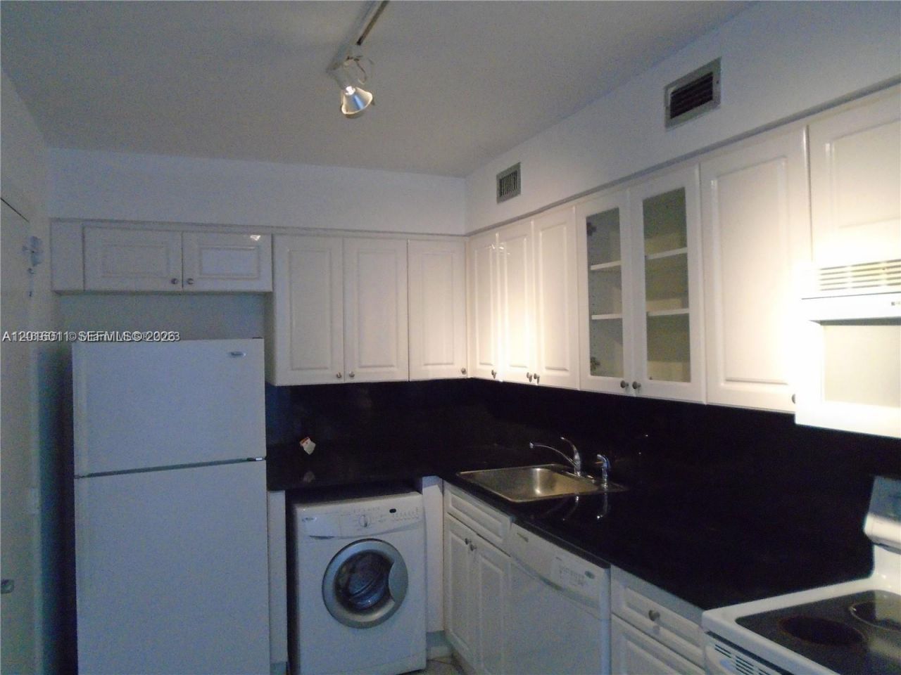 6770 Indian Creek Dr, Unit 6-D, Miami Beach, FL 33141 Photo