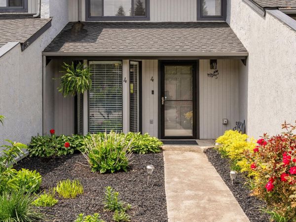 2420 Volunteer Parkway, Unit 4, Bristol, TN 37620