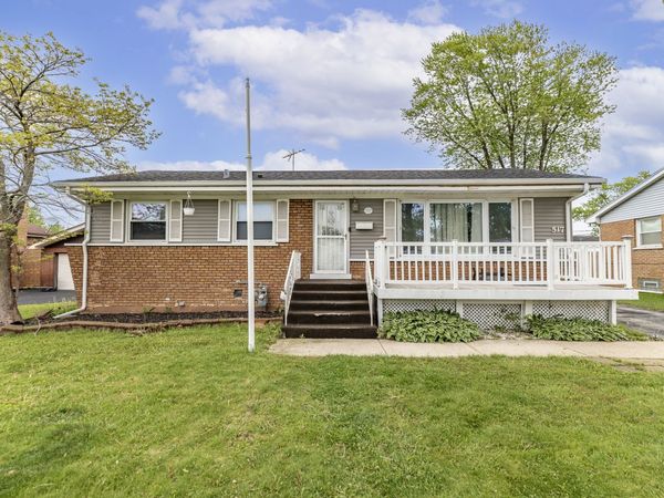 517 N Manchester Drive , Chicago Heights, IL 60411