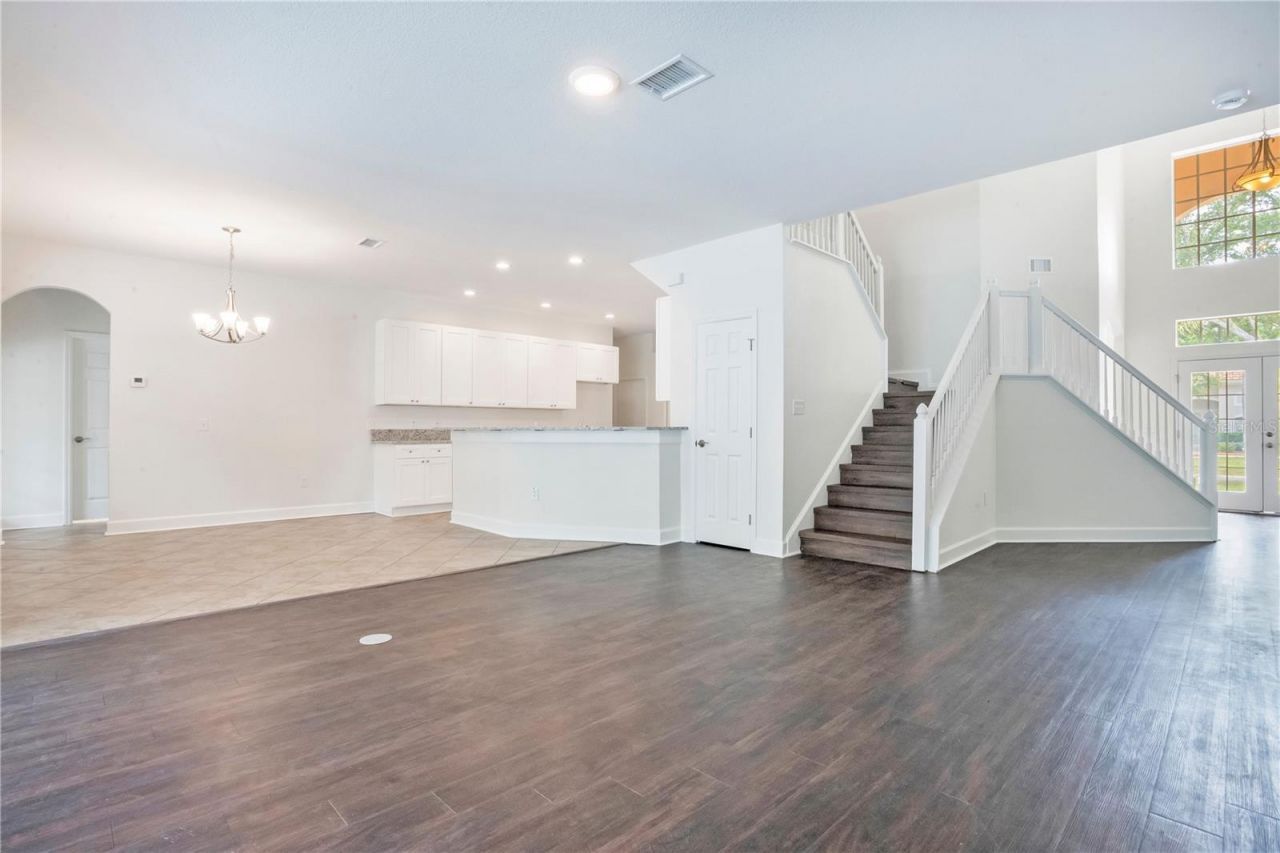 18013 Forest Retreat Lane, Tampa, FL 33647 Photo