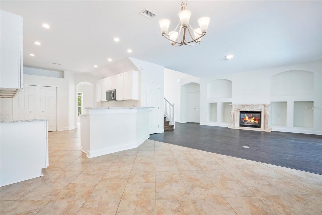 18013 Forest Retreat Lane, Tampa, FL 33647 Photo
