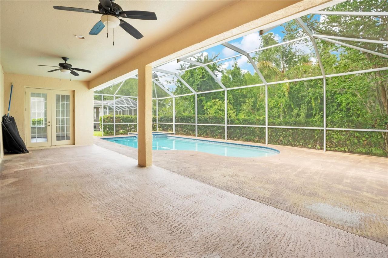 18013 Forest Retreat Lane, Tampa, FL 33647 Photo