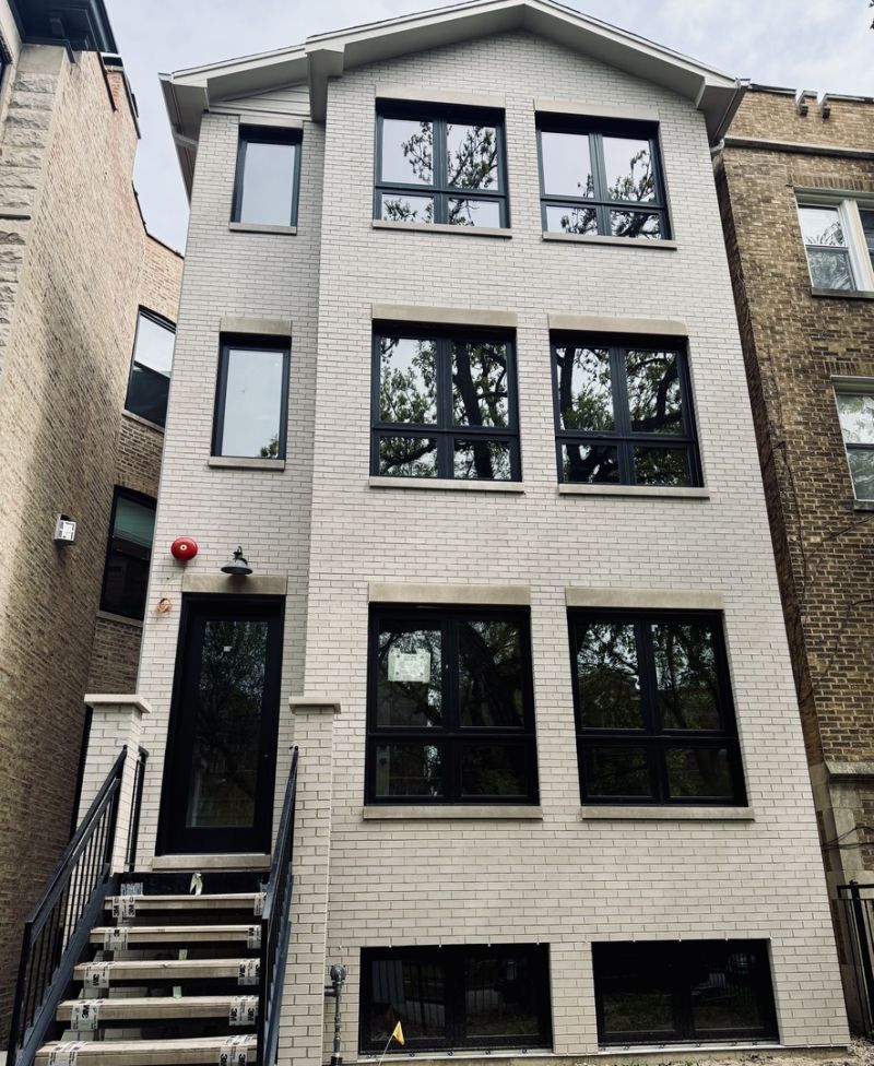 1406 W Cuyler Avenue, Unit 2, Chicago, IL 60613 Main Photo