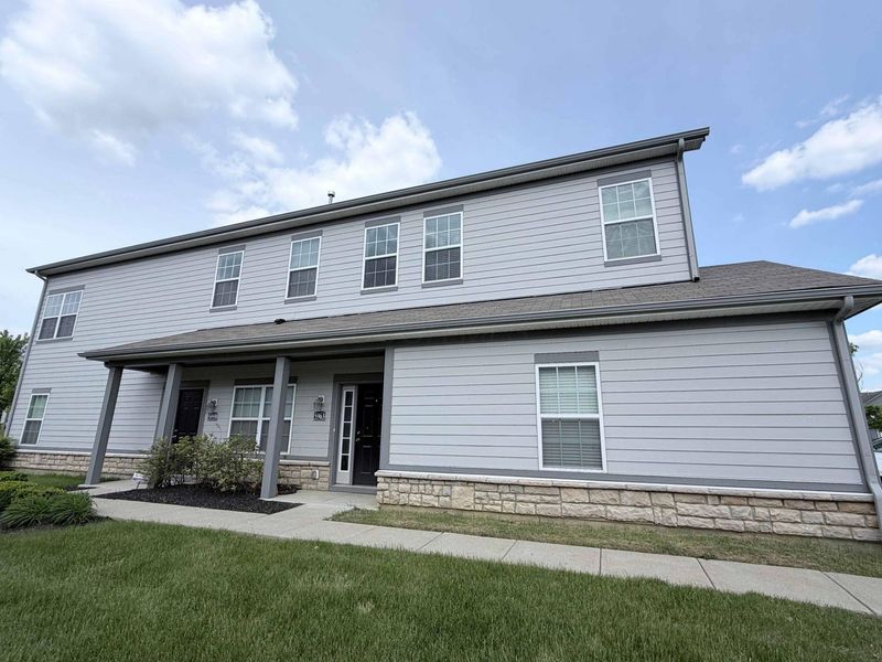 5963 Bluestone Way , Lewis Center, OH 43035 Photo 1