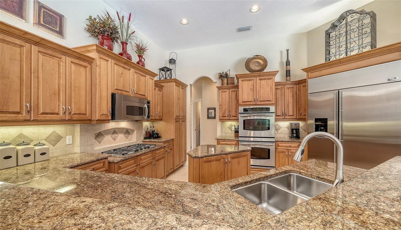 7507 Abbey Glen, Bradenton, FL 34202 Photo