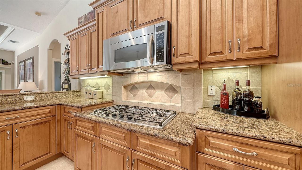 7507 Abbey Glen, Bradenton, FL 34202 Photo