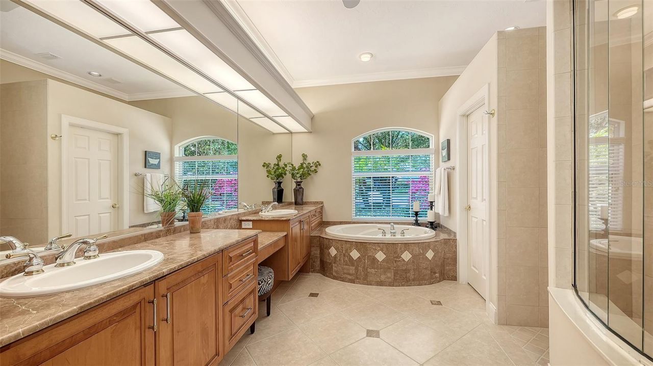 7507 Abbey Glen, Bradenton, FL 34202 Photo