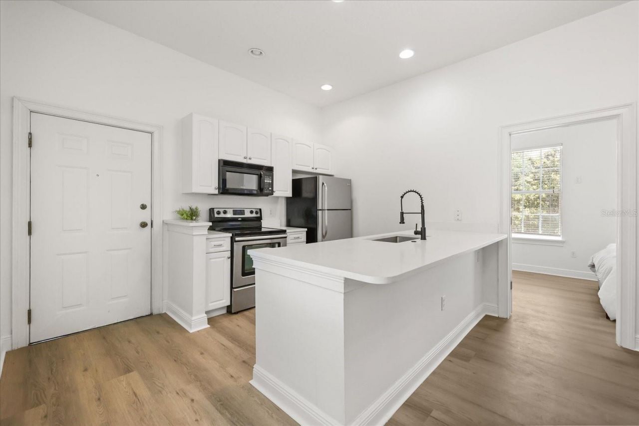 1567 Lake Baldwin Lane, Orlando, FL 32814 Photo