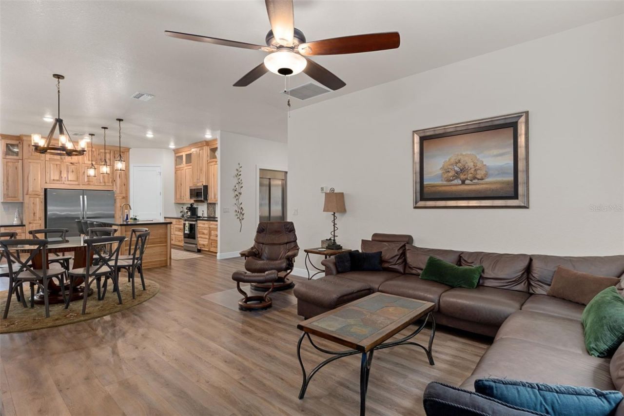 6762 E Richard Drive, Weeki Wachee, FL 34607 Photo