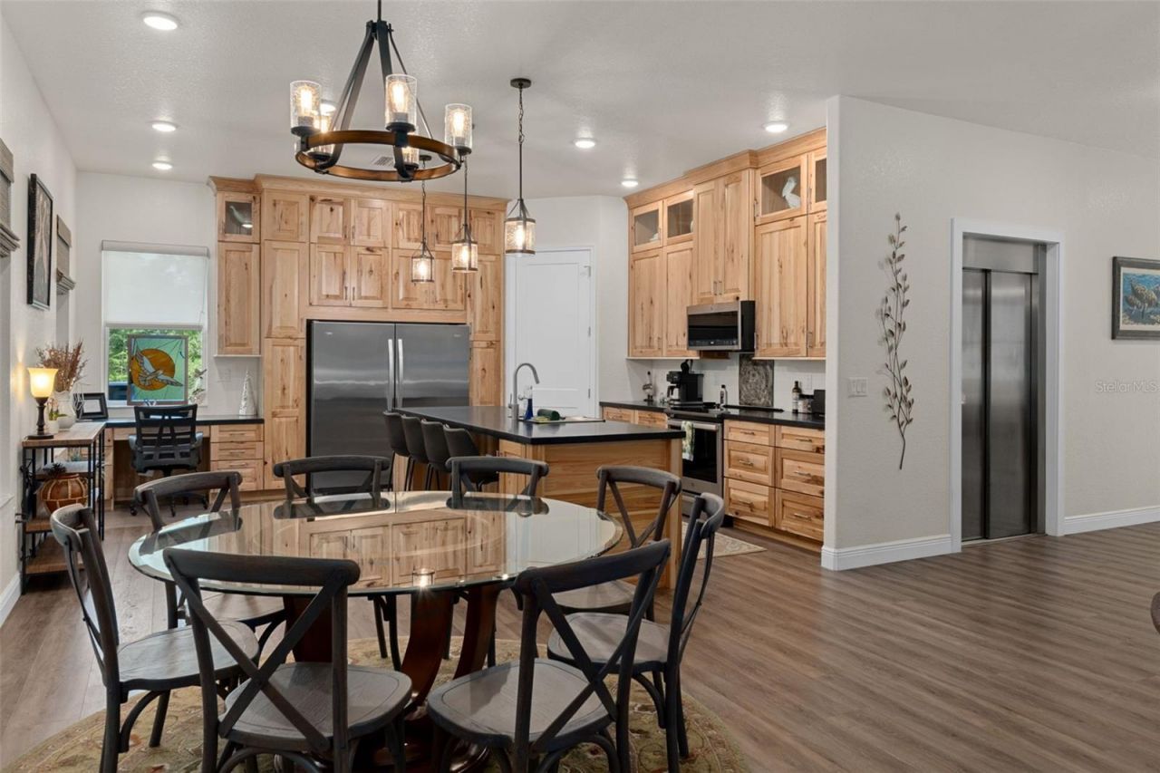 6762 E Richard Drive, Weeki Wachee, FL 34607 Photo