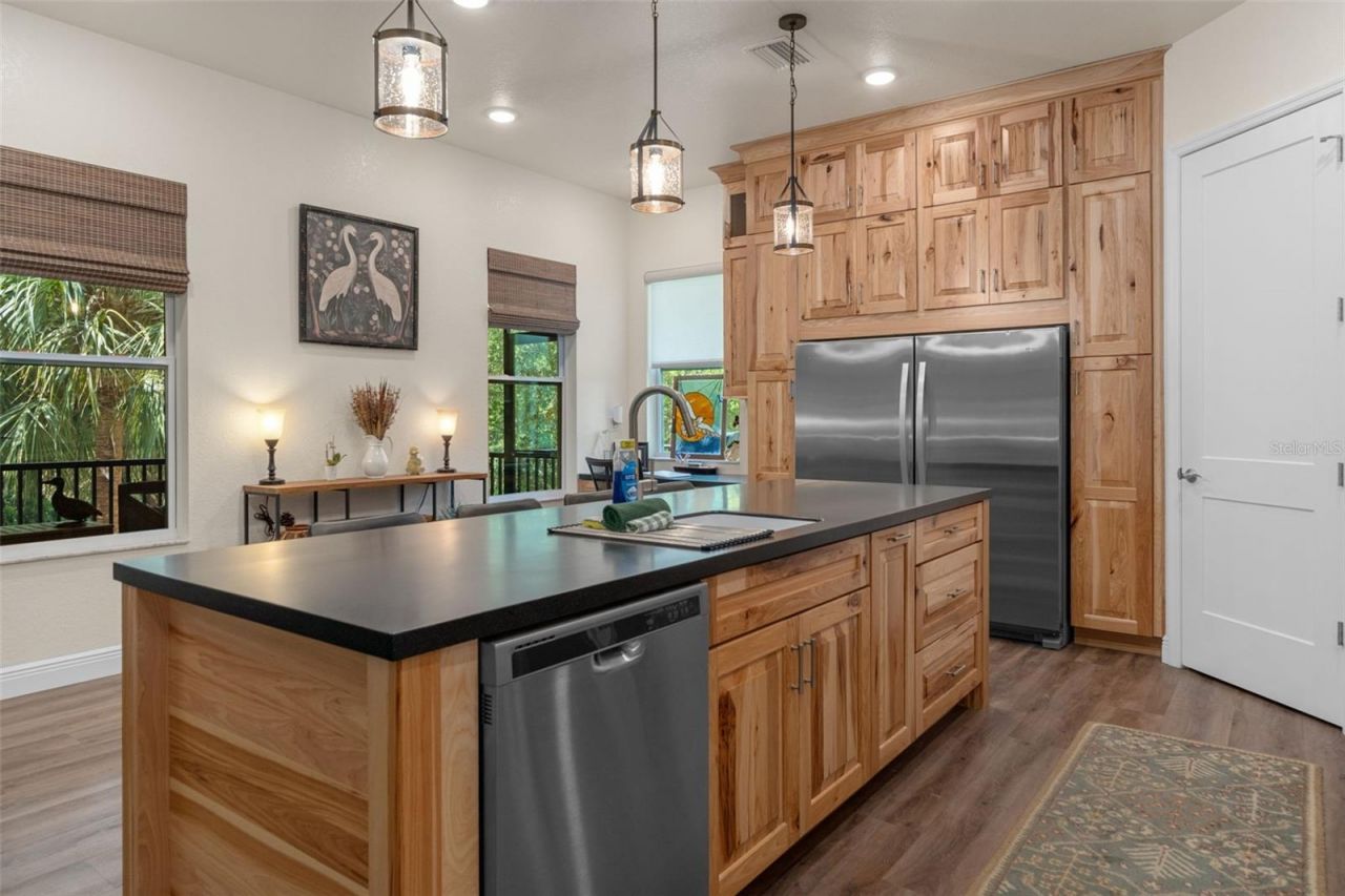 6762 E Richard Drive, Weeki Wachee, FL 34607 Photo