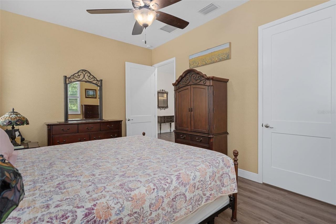 6762 E Richard Drive, Weeki Wachee, FL 34607 Photo
