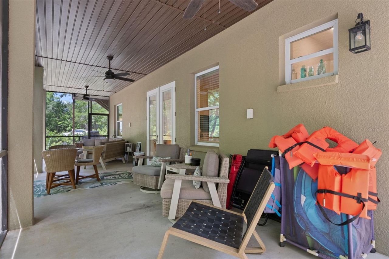 6762 E Richard Drive, Weeki Wachee, FL 34607 Photo