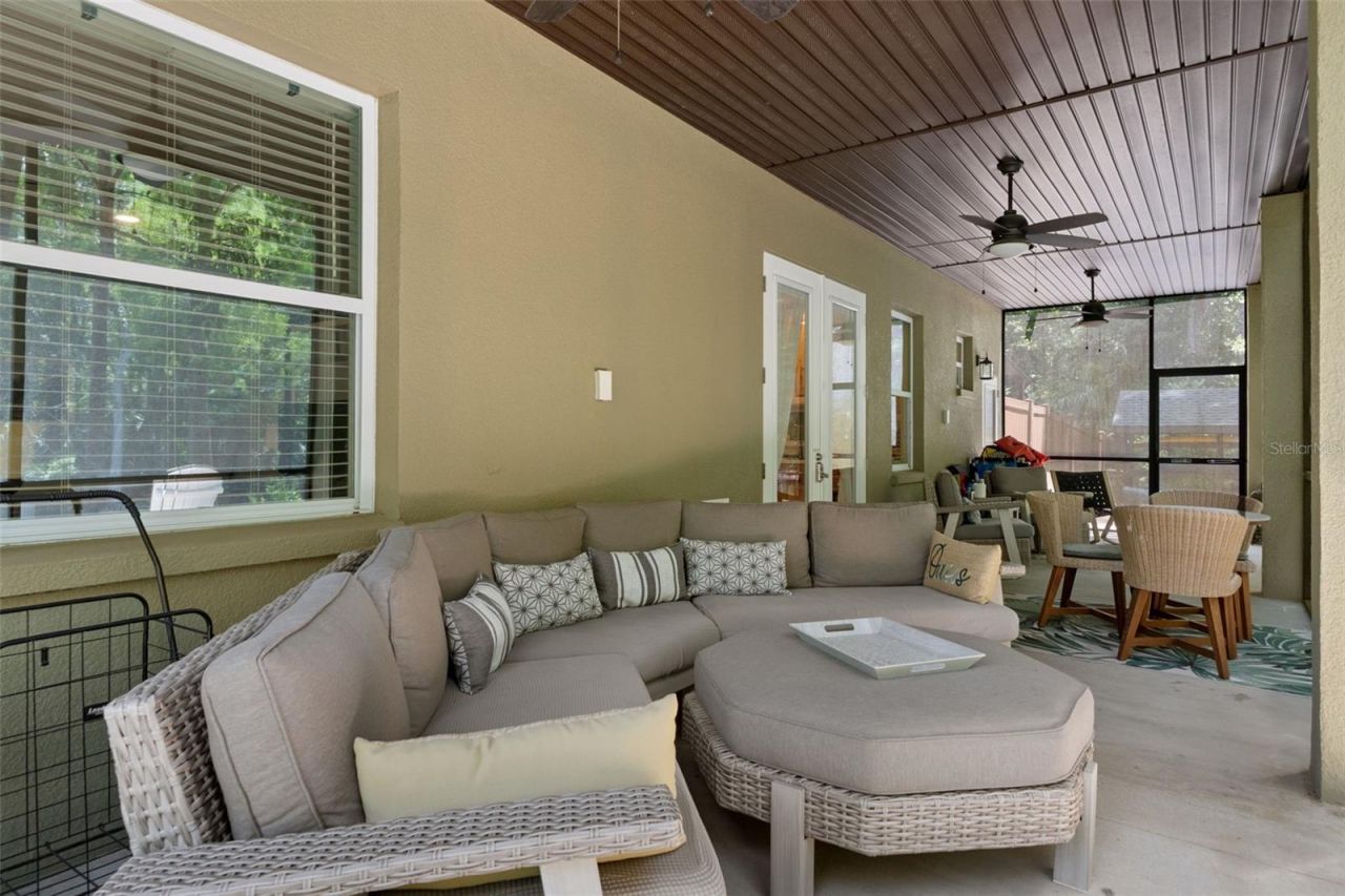 6762 E Richard Drive, Weeki Wachee, FL 34607 Photo