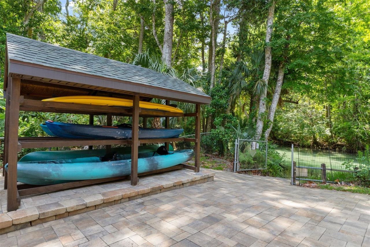 6762 E Richard Drive, Weeki Wachee, FL 34607 Photo